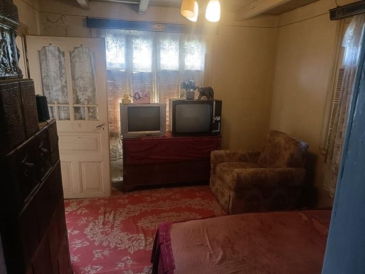 Casă individuală cu 3 camere cu Teren 9000 Mp în Hăbud