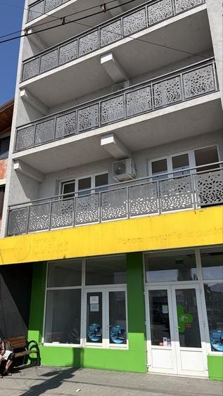 Spațiu comercial, de 88 mp, în Central