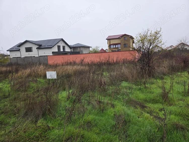 Teren de 357 mp, în Central