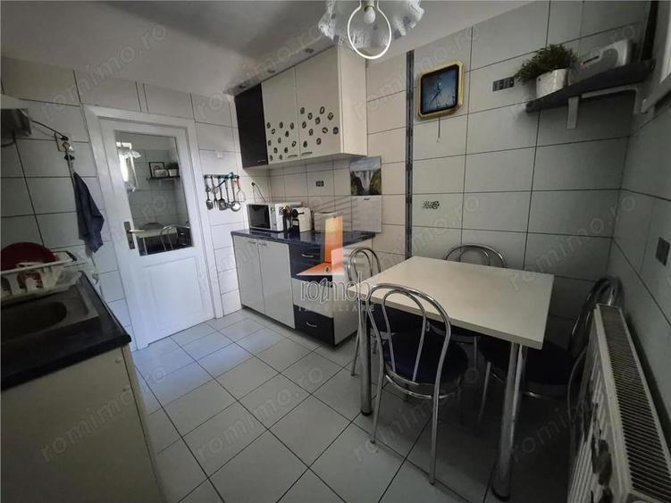 Apartament cu 6 camere în Turda