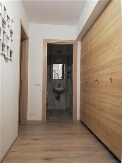 Apartament cu 2 camere decomandat, mobilat în Doamna Ghica