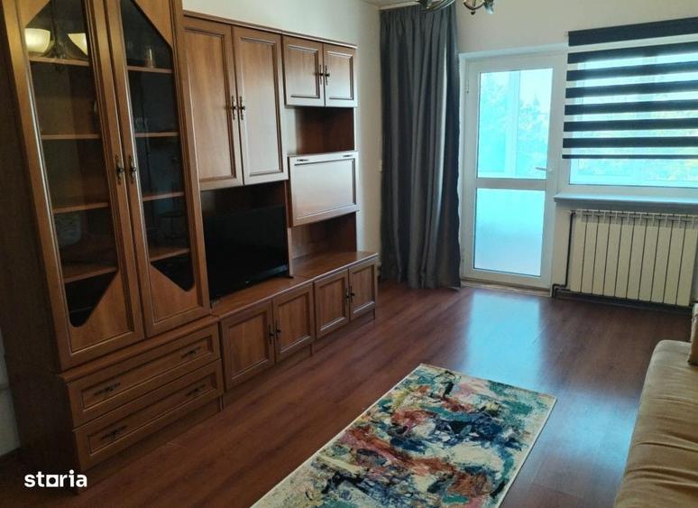 Apartament cu 2 camere decomandat în Independenței