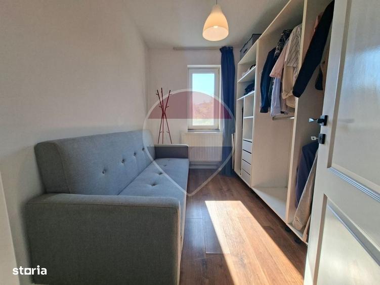 Apartament cu 3 camere în Săsar