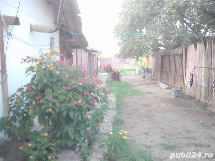 Casă cu 5 camere cu Teren 2800 Mp în Corabia