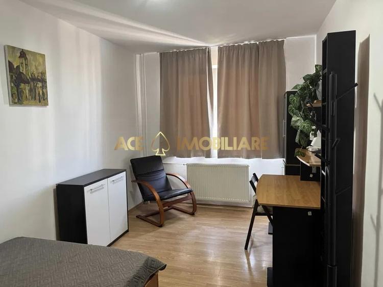 Apartament cu 2 camere decomandat, mobilat în Titan