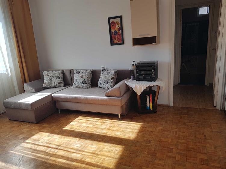 Inchiriez apartament 2 camere - 6