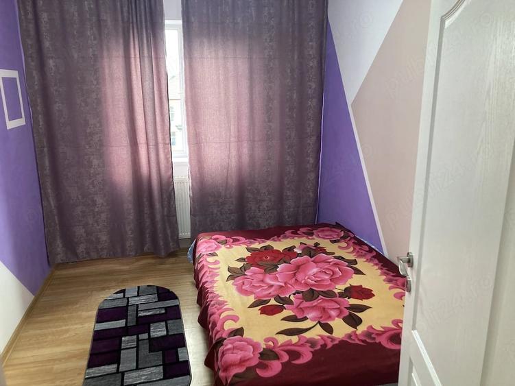Apartament cu 3 camere semidecomandat în Dacia