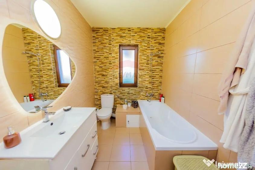 Casă cu 3 camere cu Teren 1732 Mp în Merișor