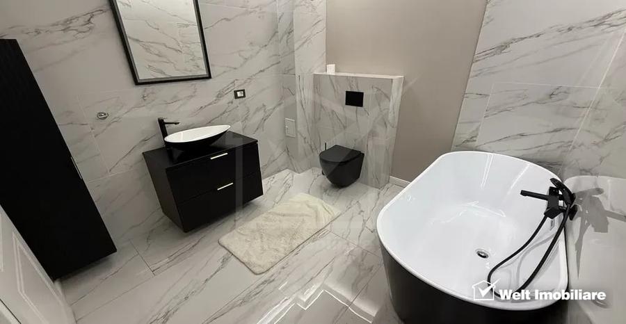 Duplex cu 4 camere cu Canalizare în Bună Ziua