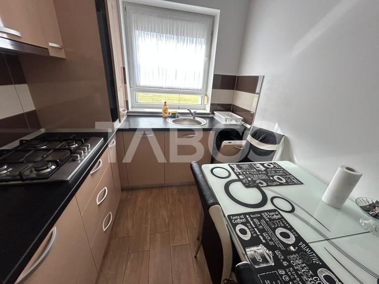 Apartament cu 2 camere decomandat, mobilat în Mihai Viteazul