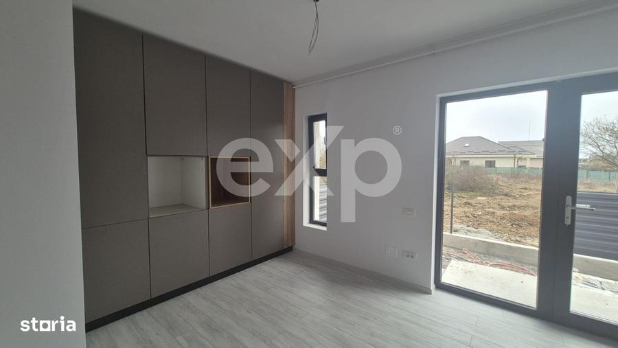 Casă cu 4 camere în Trivale
