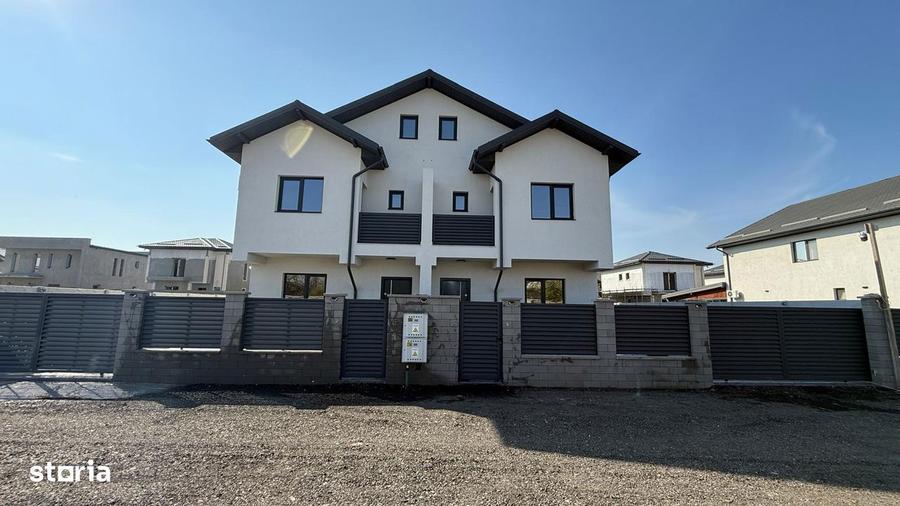 Casă cu 5 camere cu Teren 250 Mp în Central