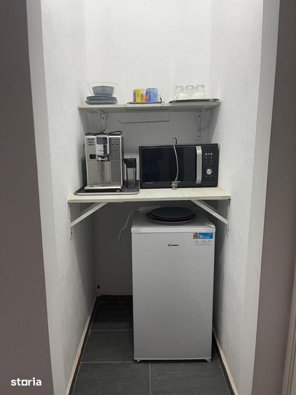 Casă cu 9 camere cu Teren 120 Mp în Eminescu