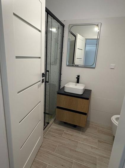 Apartament cu 2 camere semidecomandat în Florești