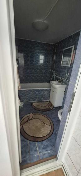 Casă cu 4 camere în Fundătura