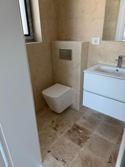 Casă individuală cu 4 camere cu Teren 450 Mp în Strejnicu