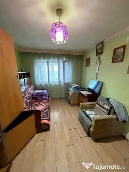 Apartament cu 2 camere decomandat în Vest
