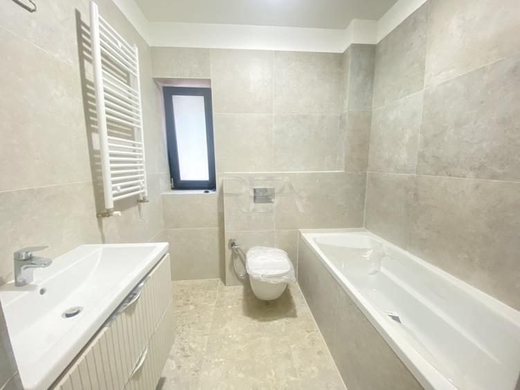 Apartament cu 3 camere decomandat în 13 Septembrie