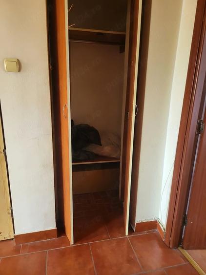 Garsonieră decomandată în Lupșanu