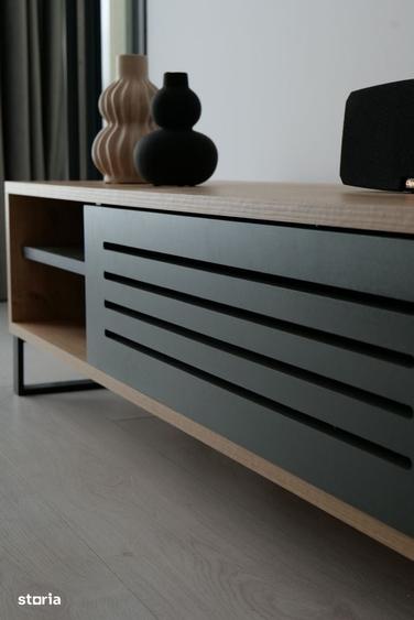 Apartament cu 3 camere semidecomandat în Băneasa