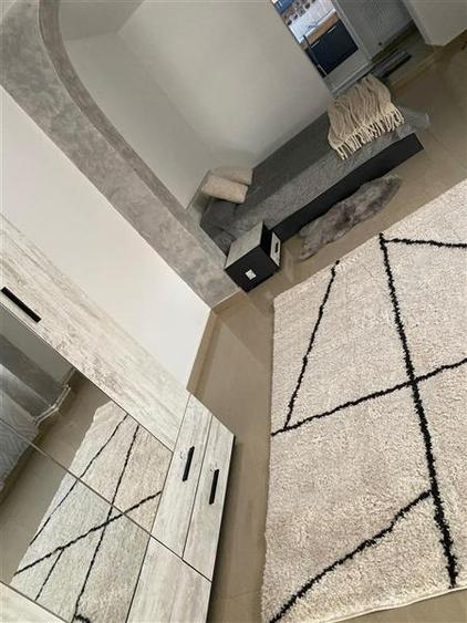 Apartament cu 2 camere nedecomandat în Gara de Nord