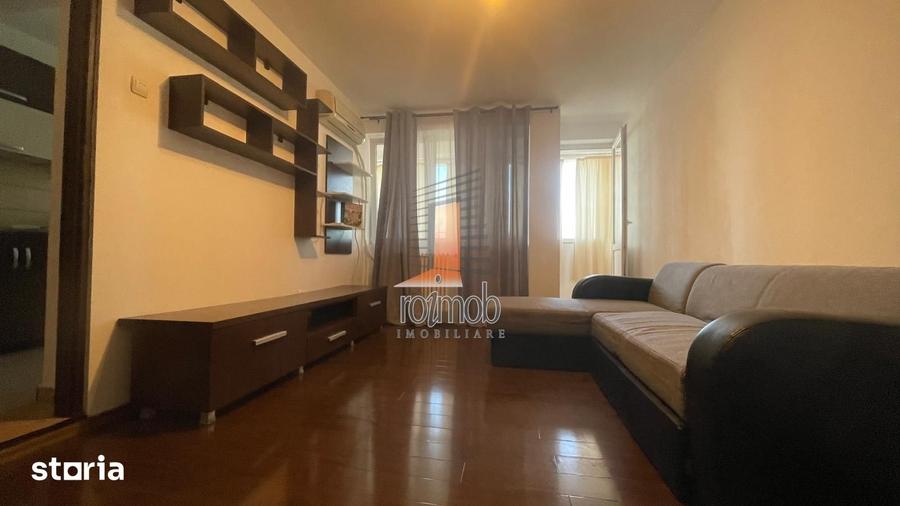 Apartament cu 2 camere semidecomandat în Vatra Luminoasă