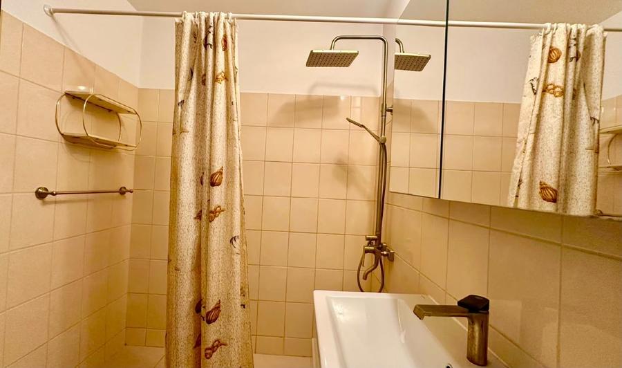 Apartament cu 2 camere decomandat în Tineretului