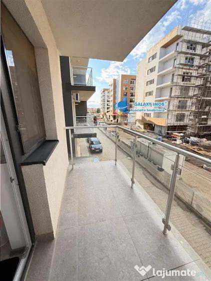 Apartament cu 2 camere decomandat în Berceni