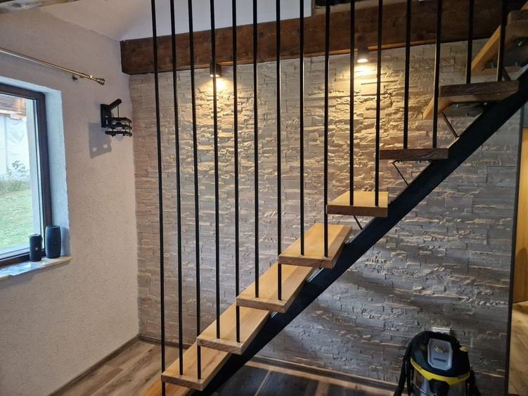 Casă cu 4 camere în Câmpu lui Neag