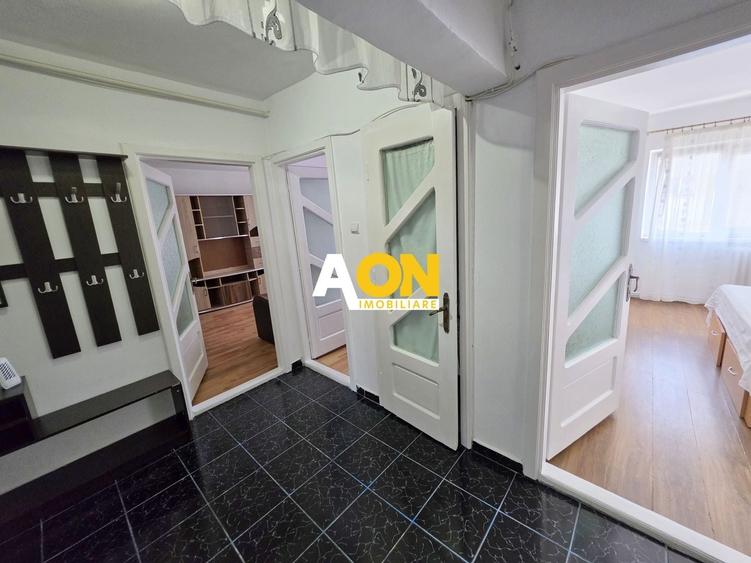 Apartament cu 2 camere decomandat, mobilat în Cetate