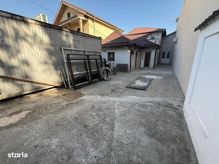 Casă cu 4 camere cu Teren 261 Mp în Rovine