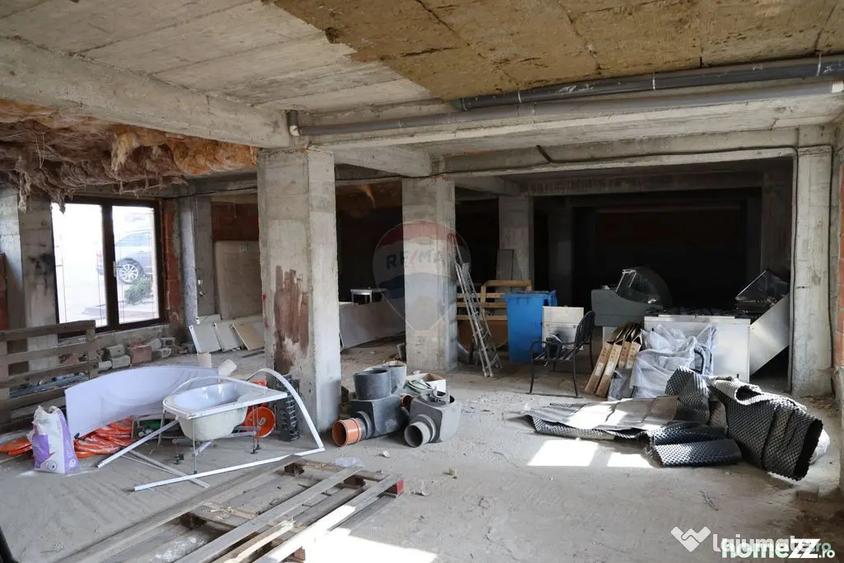 Spațiu comercial, de 317 mp, în Ipotești