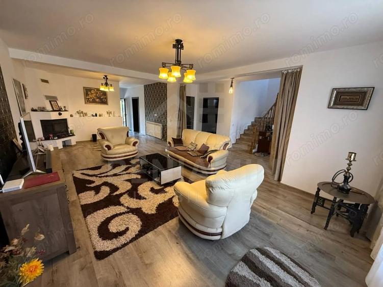 Casă cu Teren 770 Mp în Ghercești