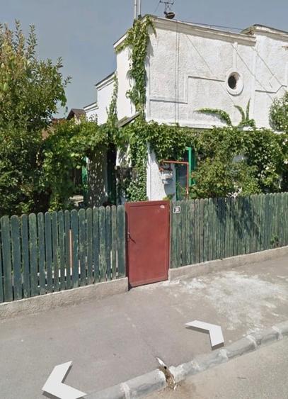 Casă individuală cu 7 camere cu Teren 600 Mp în Rahova