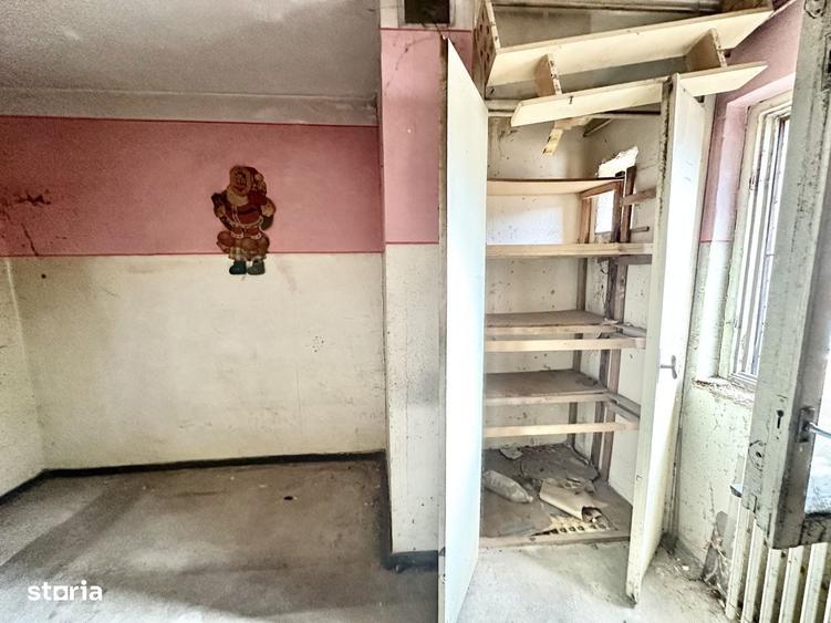 Apartament cu 3 camere decomandat în Soarelui