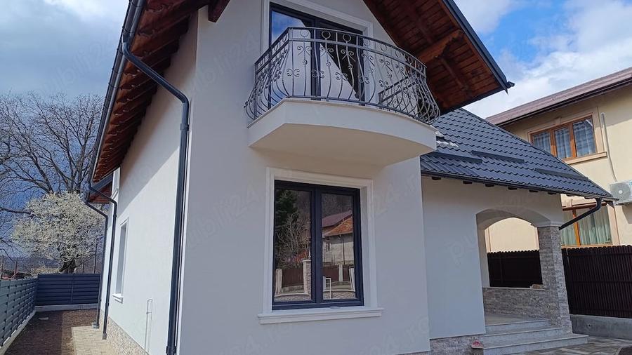 Casă cu Teren 500 Mp în Cornu
