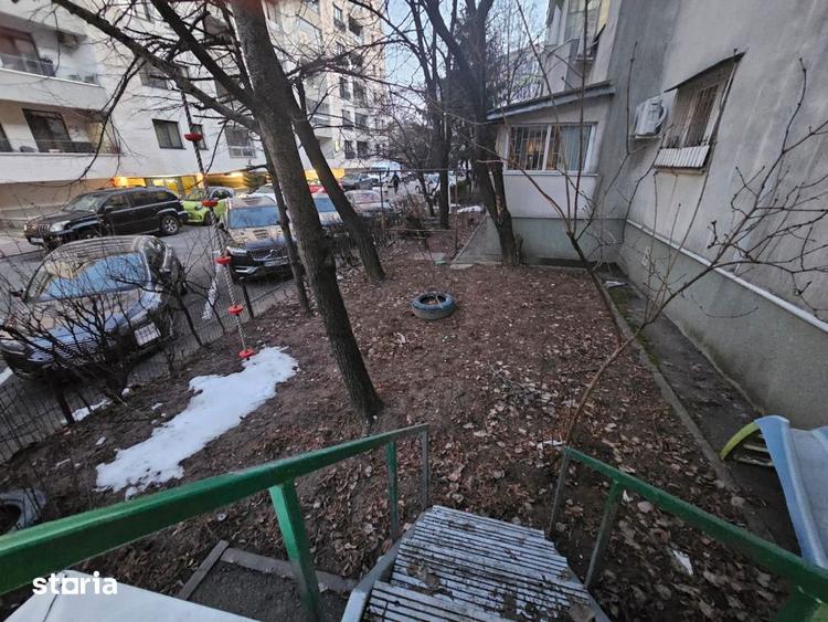 Apartament cu 3 camere semidecomandat, mobilat în Aviației