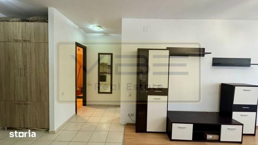 Apartament cu 2 camere semidecomandat, mobilat în Tătărași