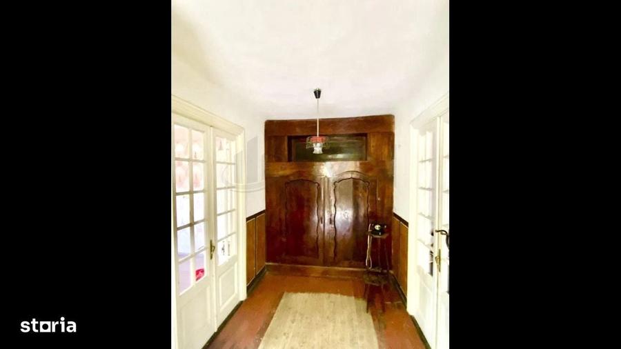 Apartament cu 3 camere în Decebal