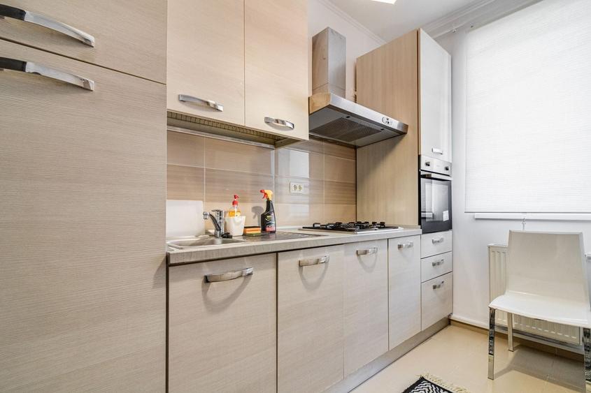 3 camere, LUMINOS, 90 mp + gradina 150 mp, View SUPERB,  Parcare! - 9