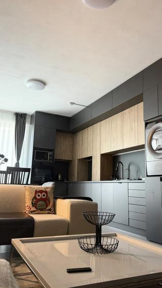 Apartament cu 2 camere decomandat în Ampoi 3