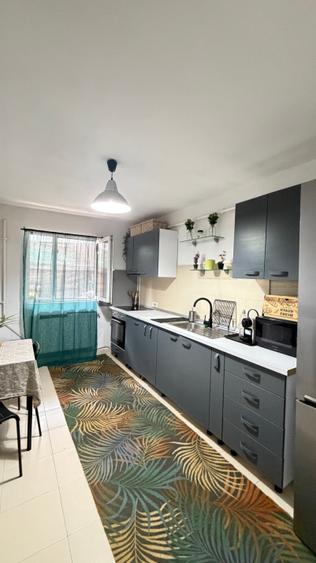 Vanzare  Vila Tip Duplex -188 mp- P+1+ M- Zona Apusului- Militari-Sector 6 - 11