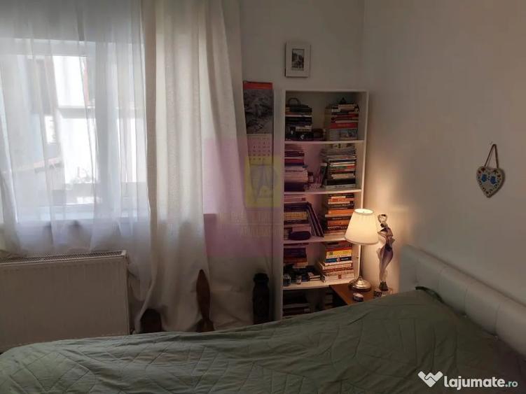 Apartament cu 2 camere decomandat în Foișorul de Foc