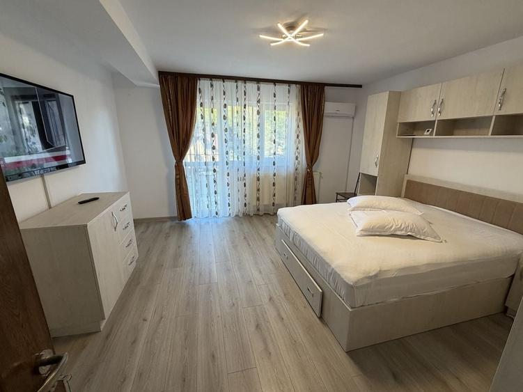 Garsonieră decomandată în Central