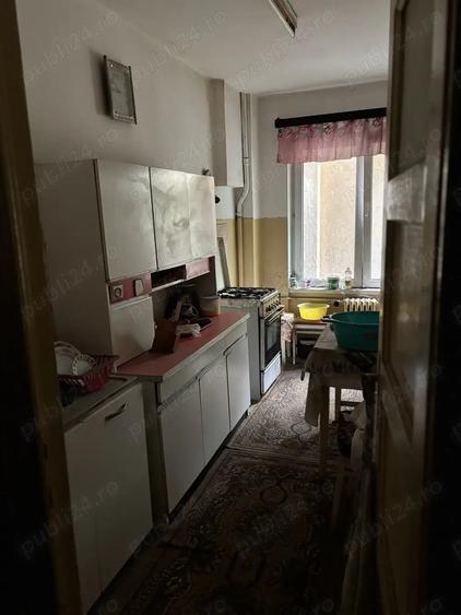 Apartament cu 2 camere semidecomandat în Magheru
