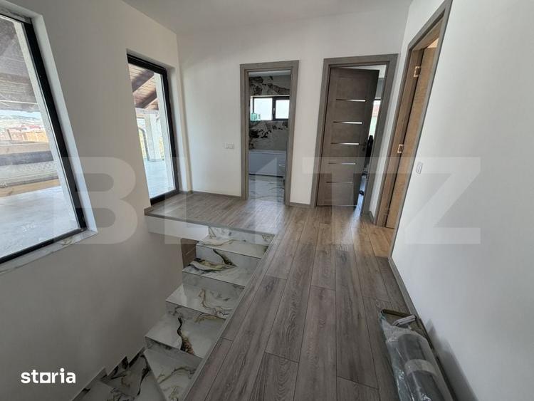 Casă cu 4 camere cu Teren 500 Mp în Central