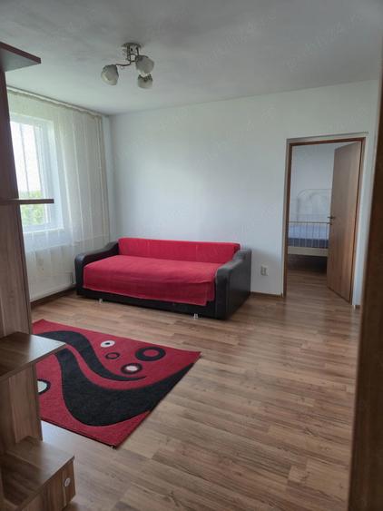 Apartament cu 2 camere semidecomandat în Nord