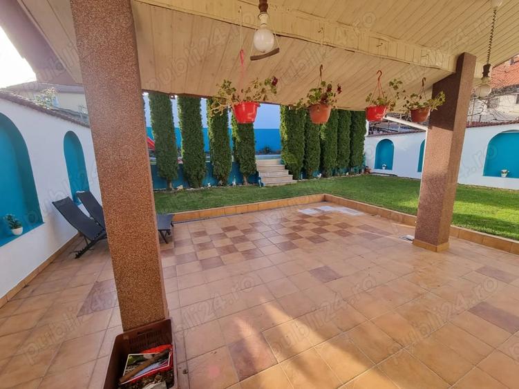 Casă cu 3 camere cu Teren 400 Mp în Central