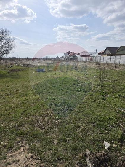 Teren Construcții intravilan de 16700 mp, în Balotești