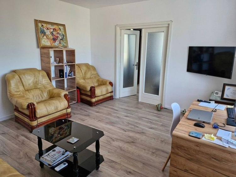 Apartament cu 2 camere, 52mp, finisat, mobilat si utilat, in Plopilor - 1